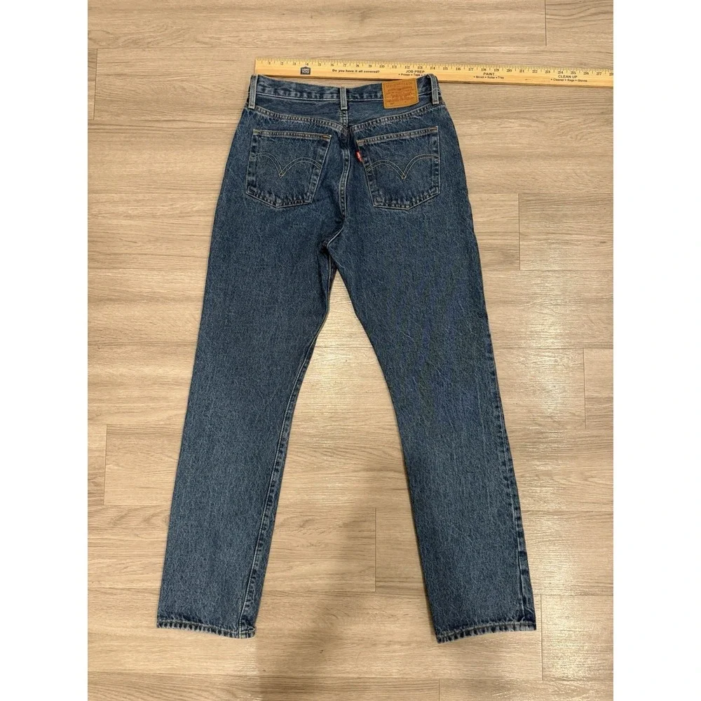 Levi's Premium 501 Jeans‎ 29x32 Button Fly Medium Wash